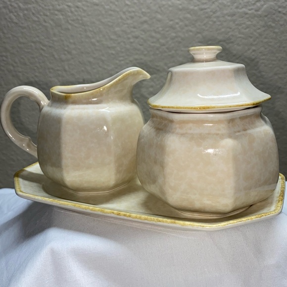 *1A Mikasa Romantics sugar bowl and creamer set includes tray 1980 - Picture 8 of 9